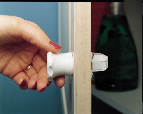 Cabinet Lock Security System with 5 Locks and 2 Keys Sink & Base Accessories - Image 4